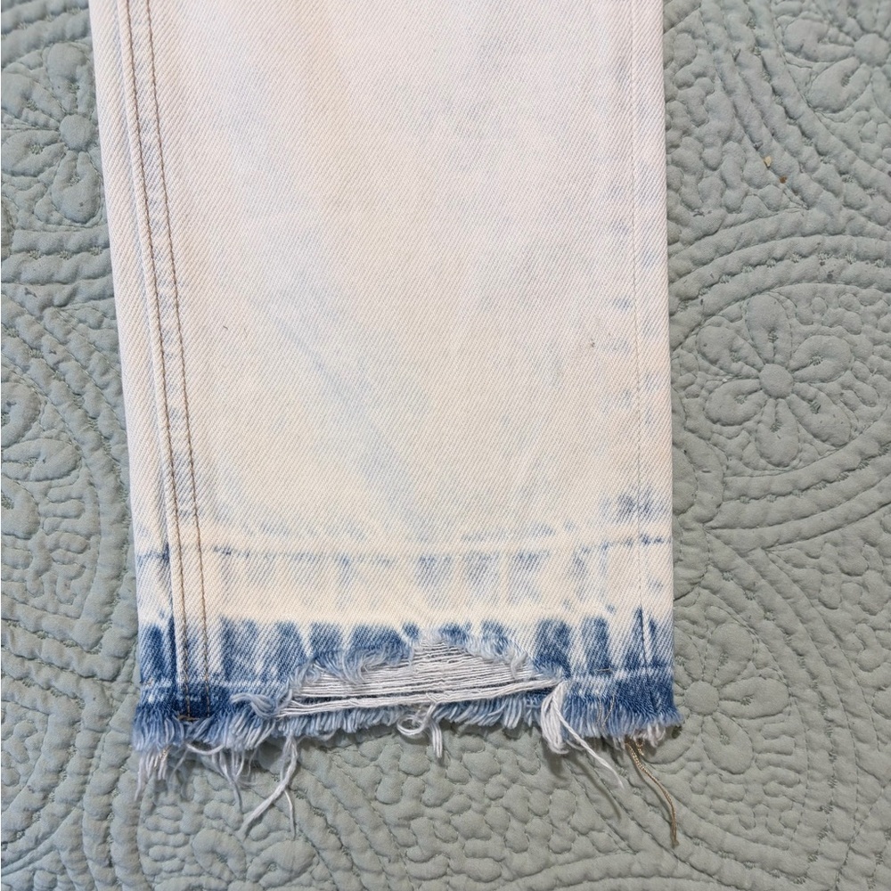 Vervet Los Angeles High Rise Distressed Jeans Size 24 NWT - Picture 9 of 11